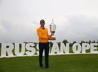 Slattery claims M2M Russian Open title