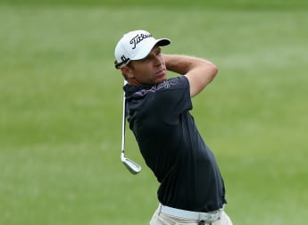 Coetzee shines before the storm