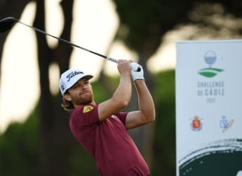 Windred and Vacarisas share lead in Cádiz 