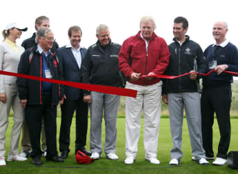 Trump cuts the ribbon on his golf course