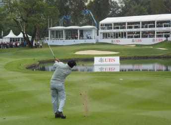 Chawrasia holds slender lead in Hong Kong