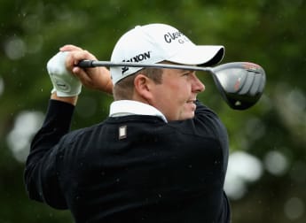 Local knowledge sees Lowry top of the morning