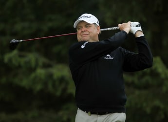Oldcorn cruises to second PGA title