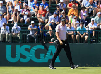 Poulter shares early lead at US Open