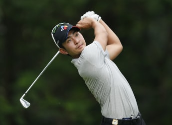 Lee extends lead as Shinkwin surges