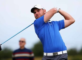 Smith steals the show in Egypt