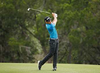 Cabrera-Bello battling against Kjeldsen