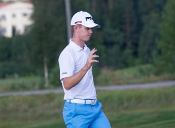 Rolling Stone rocks into Finnish lead