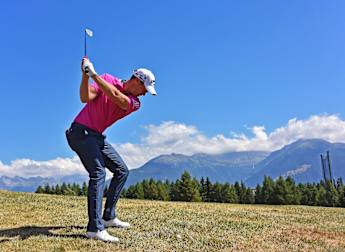 Willett continues Race to Dubai charge