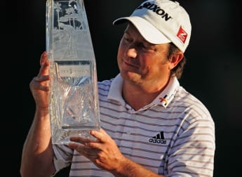 Clark dashes Westwood title hopes