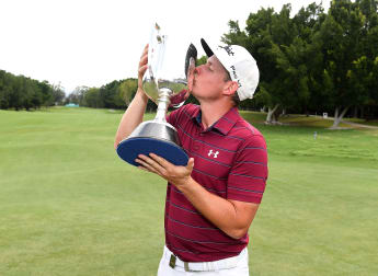 Smith holds nerve to be king of Queensland