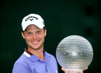 Willett triumphs in Sun City