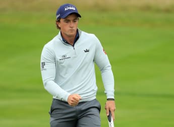 Dunne surges ahead in Newcastle