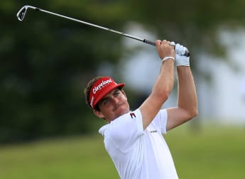 Bradley retains slender advantage