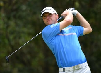 Hoey and Wiegele share the lead in Spain