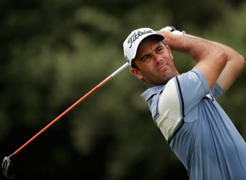 Santos remains clear before suspension