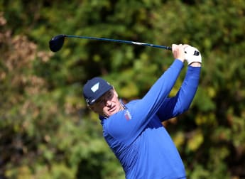 Els set to make Mauritius debut