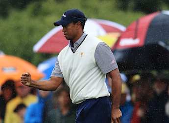 USA close in on victory