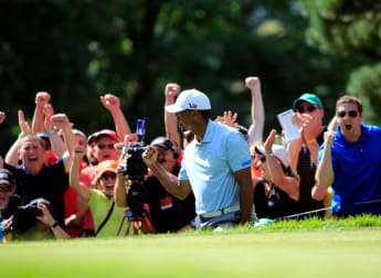 Woods remains in control