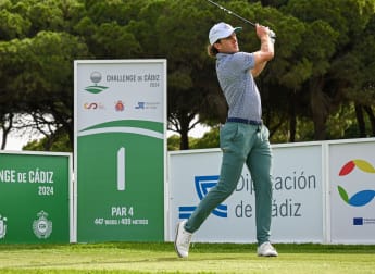 Nicholas hits the front in Cádiz