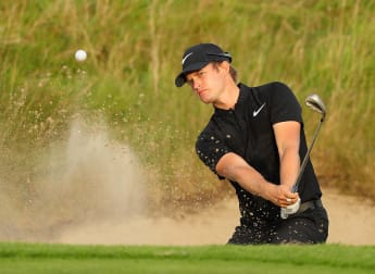 Lewis flirts with history at Made in Denmark