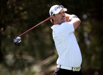 Lundberg starts well