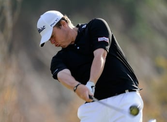 Coetzee in five-way tie for lead