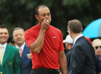 Race to Dubai Show -  Woods wows the world