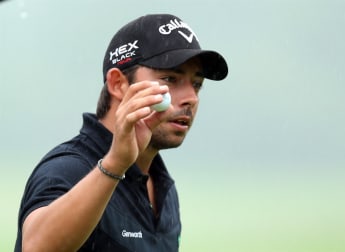 Larrazabal sparkles at Diamond Country Club