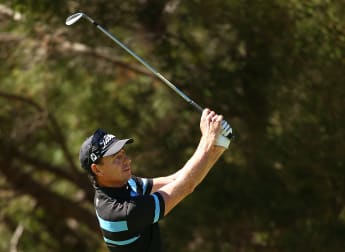 Rumford shares early Perth lead