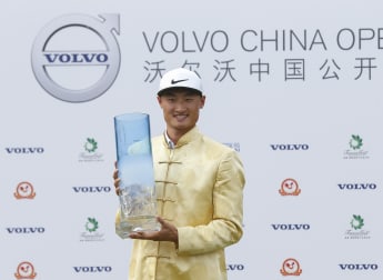Li claims home win in China