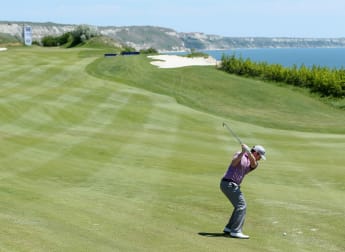 Grace pulls clear in Bulgaria 