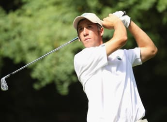 Amateur Wattel on course for maiden win