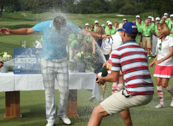 Wiesberger climbs into Bonus Pool contention