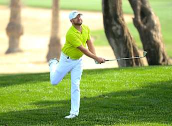 Donaldson dominates day one in Dubai