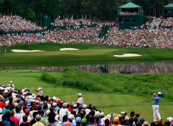 McIlroy's magical US Open six iron voted European Tour Shot of the Year