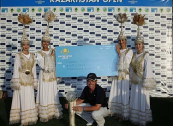 Fleetwood keeps it in the family