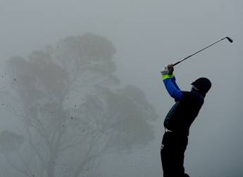 Fog causes delay to Madeira Islands Open