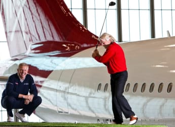Branson celebrates Golf Live and Virgin Atlantic partnership