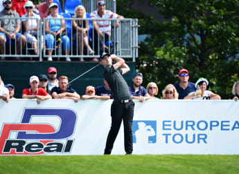 Winther edges into Prague lead