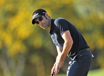 De La Riva surges to Spanish win