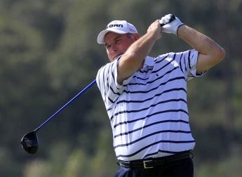 Russell rips up Belas back nine for clubhouse lead