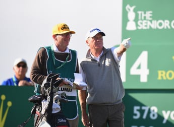 Sluman holds slender St Andrews lead over Sandelin and Singh