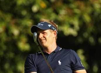 Donald steps up title challenge