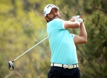 Spanish duo set the pace in South Korea