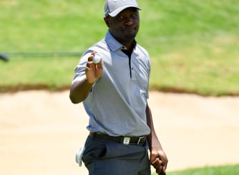Muthiya hits the front in Johannesburg