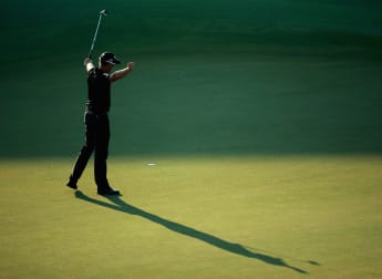 Heaven on Earth: Stenson goes back-to-back in Dubai