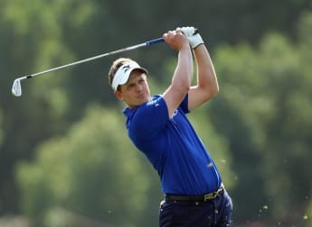 Donald makes early headway