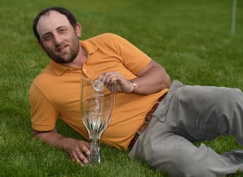 REWIND: Smoking hot Calmels wins action-packed Czech Challenge 