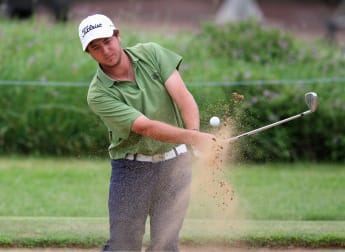 Ferreira flies into contention